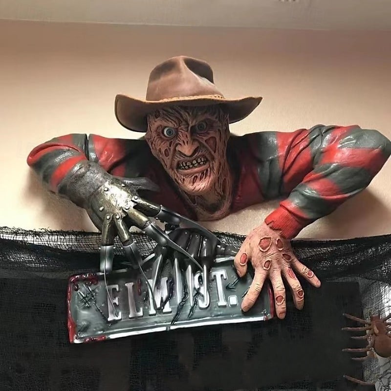 Nightmare Wall Walker: Freddy Krueger Licensed Haunt Experience(Same as in the video)