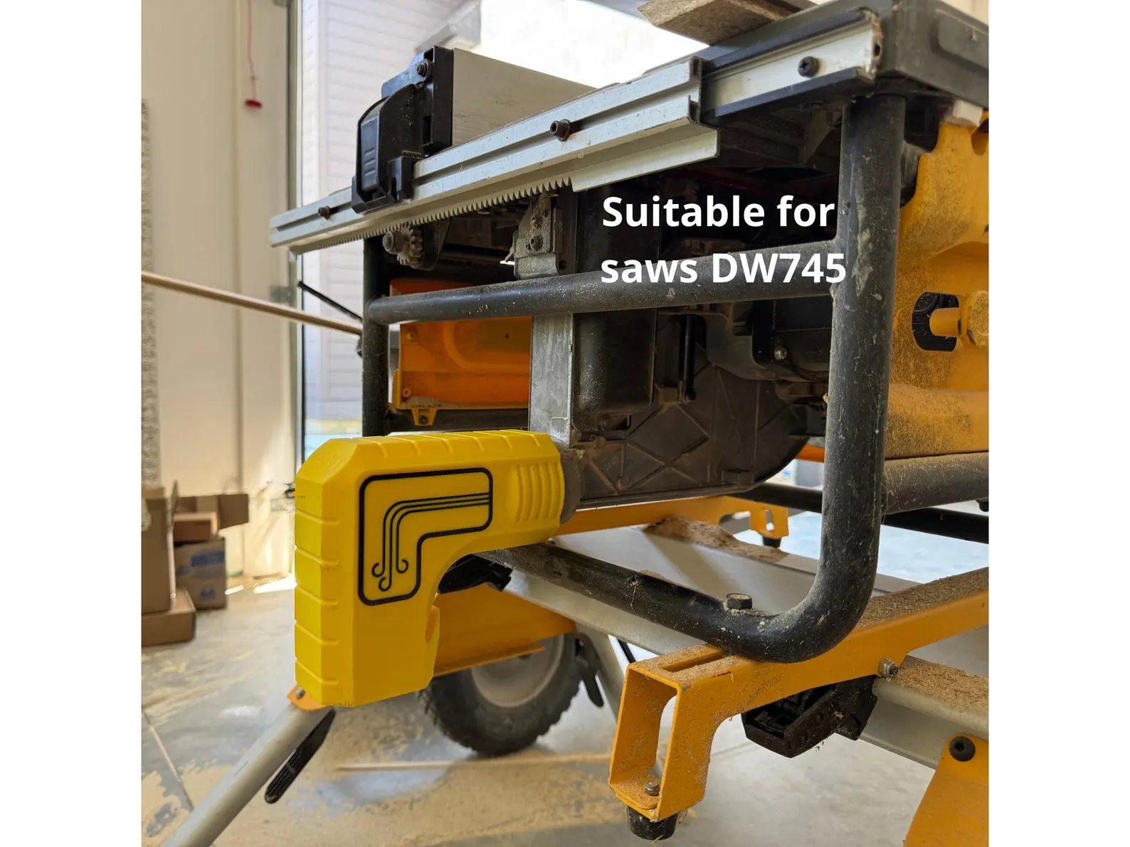 Dust Extraction Adapter on DeWALT